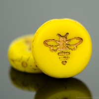 Pressed Coin with Bee (12mm)
