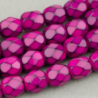Round Faceted (4mm) Fuchsia Opaque with Jet Honeycomb Finish