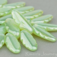 Retro Dagger (14x6mm) Green Opaline with Luster