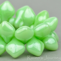 Spade (11x8mm) Mint Green Opaque with Luster