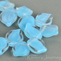 Wide Leaf (15x12mm) Blue Crystal Mix Silk Transparent