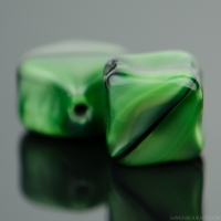 Diagonal Hole Cube (9x7mm) Diagonal Hole Cube (9x7mm) Green and Jet Silk Mix