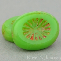 Oval with Starburst (14x11mm) Green Opaque with Picasso