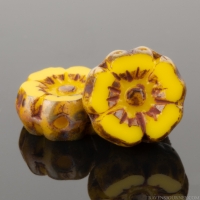 Hibiscus Flower (7mm) Yellow Opaque with Picasso Finish
